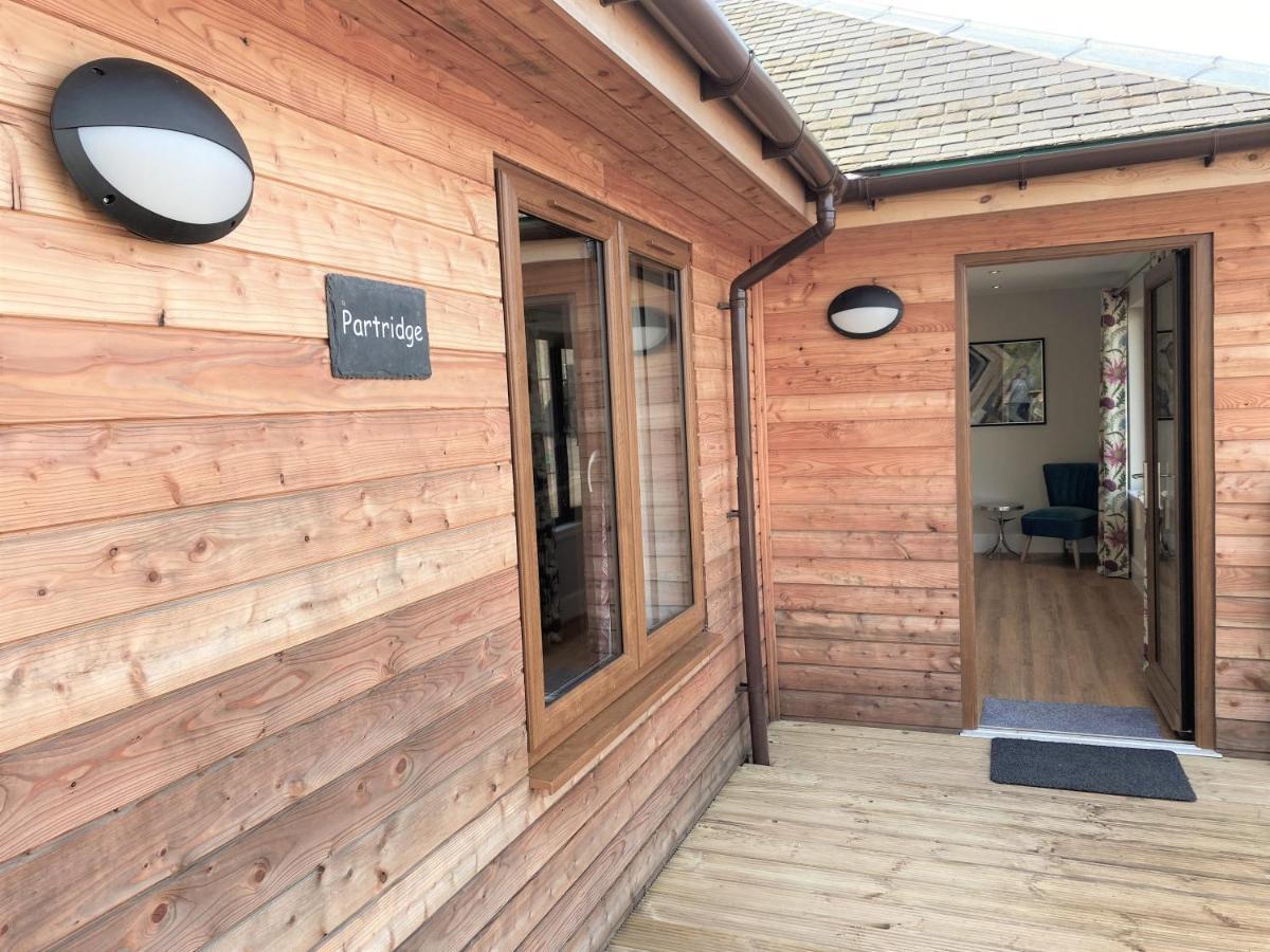 Partridge Lodge With Hot Tub Forgandenny 외부 사진